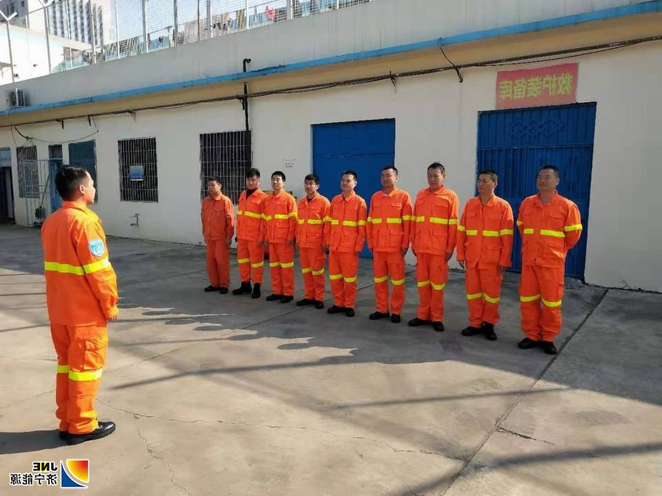 2019年10月15日，金桥煤矿“橙动力”在点兵（赵建兵 摄）.jpg