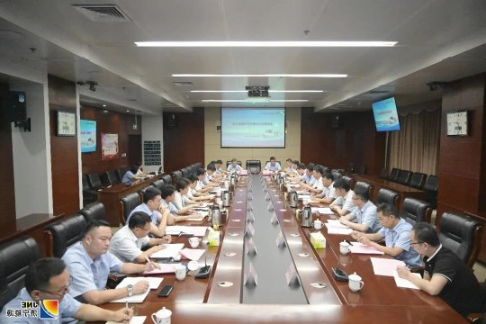 港航集团大贸易运营专题座谈会召开