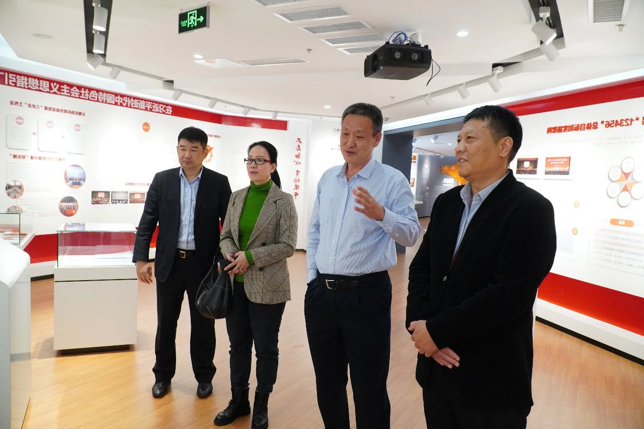 1604398101183743.jpg 张广宇到日照银行走访洽谈2.jpg