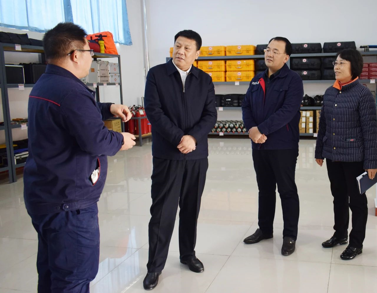 1606288994855432.jpg 张广宇到运河煤矿检查指导工作1.jpg