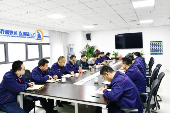 楚遵杰组织召开廉政座谈会