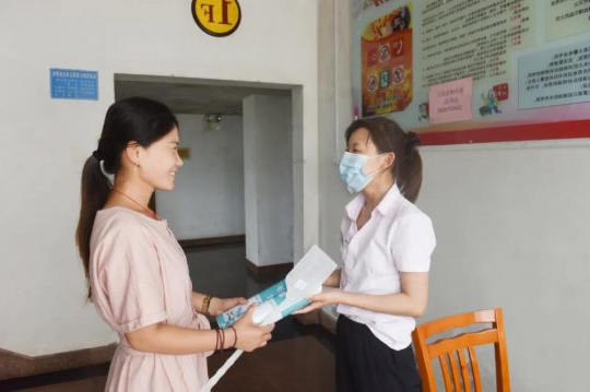 我为职工办实事丨霄云煤矿“热心”送“清凉”