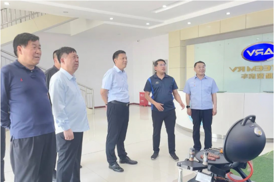 张广宇带队到山东东岳汽车集团考察调研