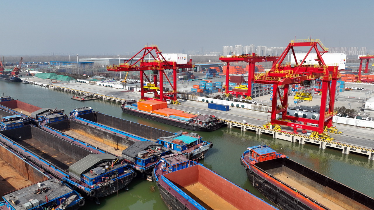 开年即开跑！大运河上运输忙