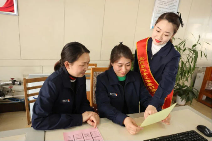 1677899774118784.png image.png