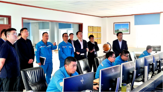 王崇景带队到济宁海螺水泥对标学习