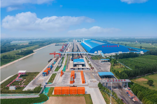 促进多式联运融合发展，梁山港为交通强国建设注入新动能