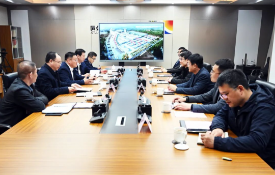 山东交通学院领导一行到济宁能源调研座谈