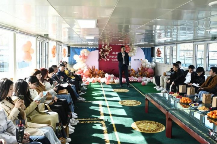 缘在能源，相约运河！济宁能源举行“船上”单身职工联谊会