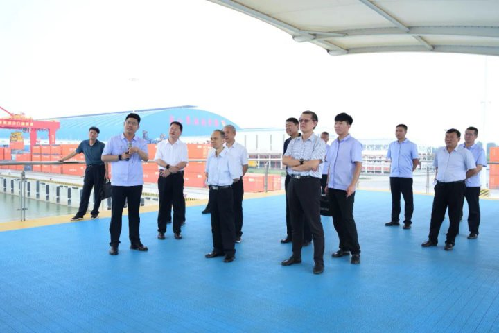 杨华雄到济宁能源调研指导工作