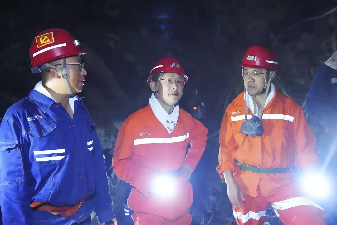 1691318076430403.jpg 640 (4).jpg