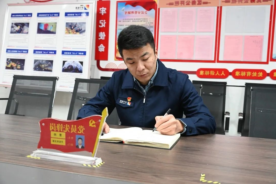 1704606685117046.jpg 7890.jpg