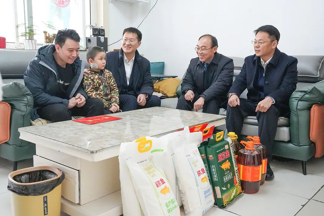 1706970374785717.jpg 640 (5).jpg