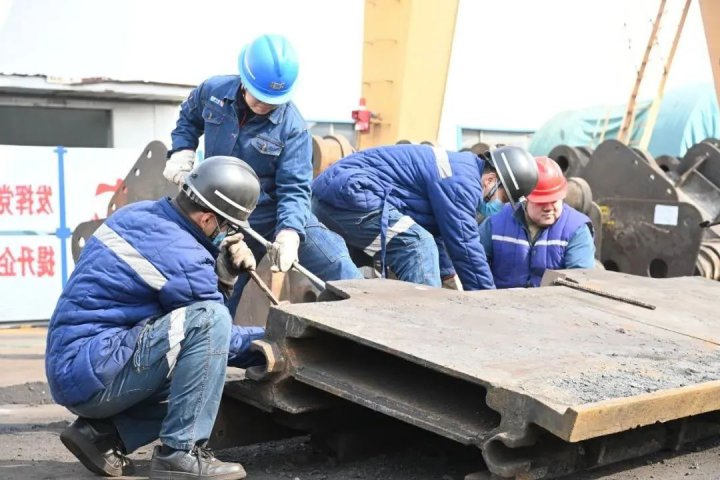 “企业有困难 我们怎么干”大讨论活动集锦⑨