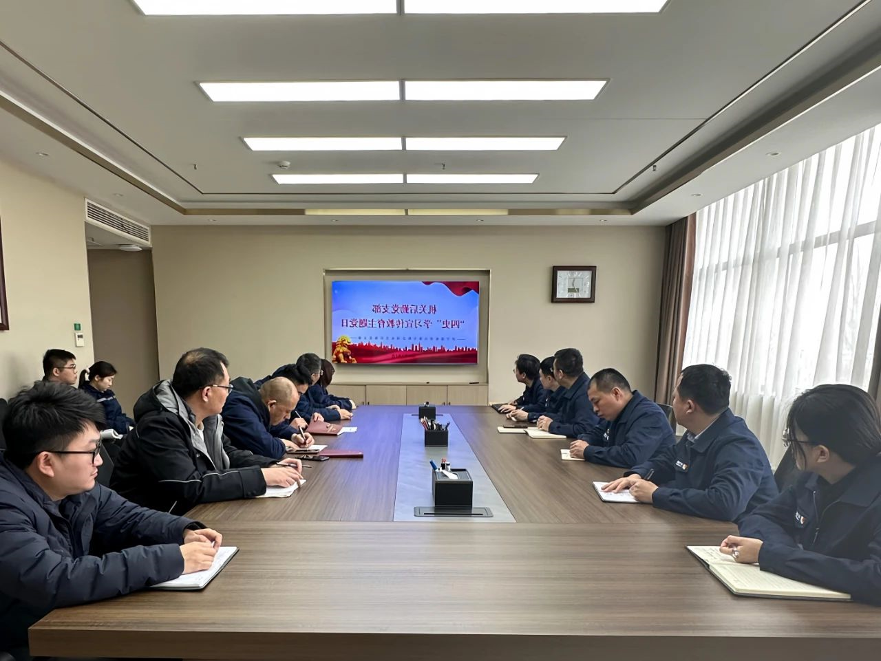 1747020863100272.jpg f5f458502c9a02fb5ec76824e485403e.jpg