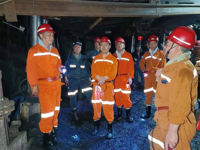 张广宇到花园煤矿、金桥煤矿二号井和鑫能热电调研指导工作