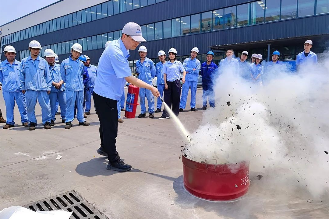 1750146433140515.jpg 01.jpg