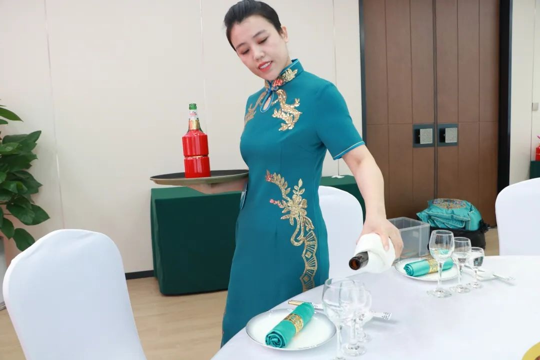 1756193773121186.jpg 18.jpg