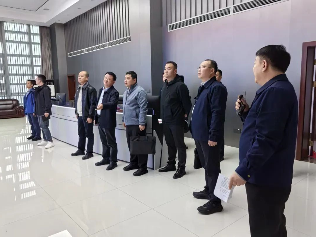 1761544913603477.jpg 03.jpg